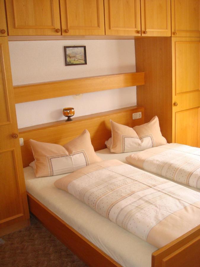 Haus Tannegg Bed and Breakfast Pettneu am Arlberg Exteriör bild